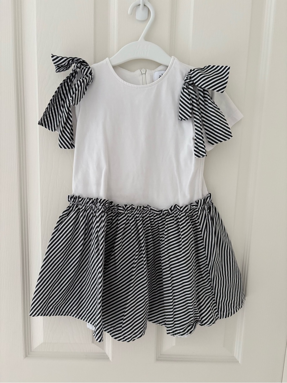 Aletta Italy White & Black Striped Bow Shoulder Kids Dress 4